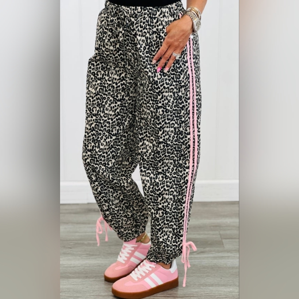 Bibi Leopard Print Jogger Pants with Pink Stripes. Size XL.